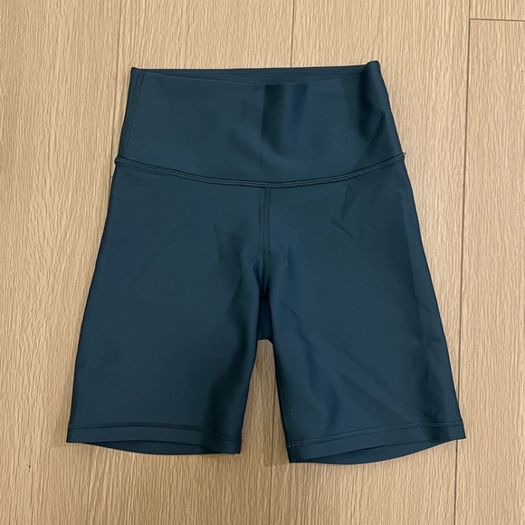 Aritzia Bike Shorts - Picture 2 of 3